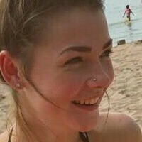 Aislynn Rose Nøgen