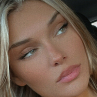 Alaina Nøgen