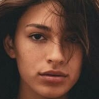 Alexandra Colton Nøgen