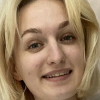 Alisha Moor Nøgen