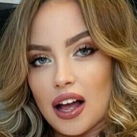 Allyson Nøgen