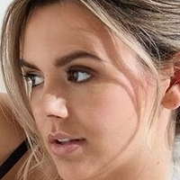 Ana Martinovic Nøgen