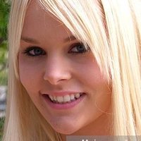 Athena Lundberg Nøgen