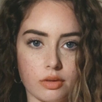 babyraerae1 Nøgen