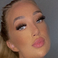 Blonde Belle Nøgen