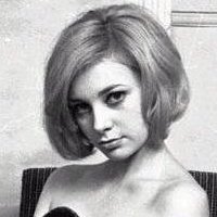 Britt Hampshire Nøgen