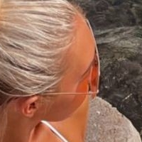 CaitlinJessie Nøgen