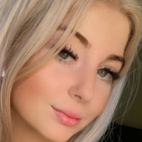 Carly Cakes Nøgen