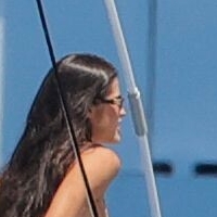 Carol Mendes Nøgen