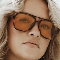 Claudiacalliel Nøgen