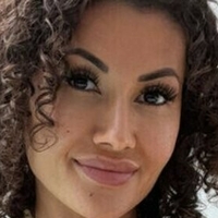 Curly Amelia Nøgen