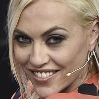 Daniella Blume Nøgen
