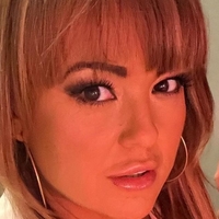 Danielle Nicholls Nøgen