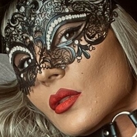 delinemurphy Nøgen