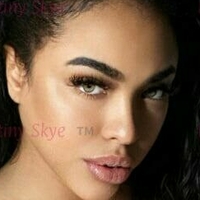 Destiny Skye Nøgen