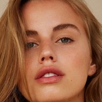 Effy Harvard Nøgen
