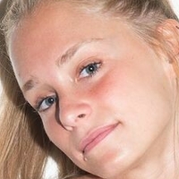 elabarkay Nøgen