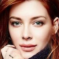 Elena Satine Nøgen