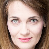 Elvira Deatcu Nøgen