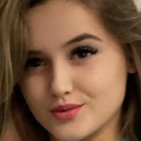 emmika_ Nøgen