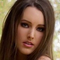 Erica Ellyson Nøgen