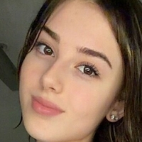 Estelleharper Nøgen