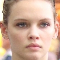 Faith Lynch Nøgen