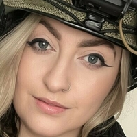 Femmefataleairsoft Nøgen
