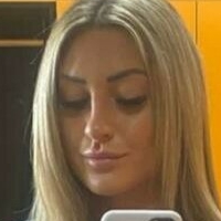 giulismolteni Nøgen