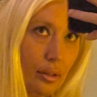 gothbimbo.jpg Nøgen