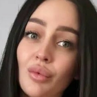 Hanna Reynolds Nøgen