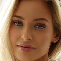 hannahcpalmer Nøgen