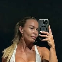 Hattie Boydle Nøgen