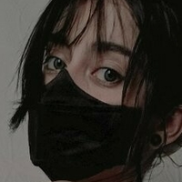 helldaughterofficial1 Nøgen