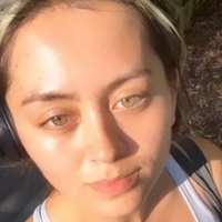 Jasmine Thompson Nøgen
