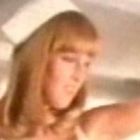 Julia Bond Nøgen