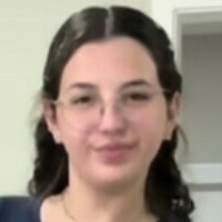 Julia Dourado Nøgen