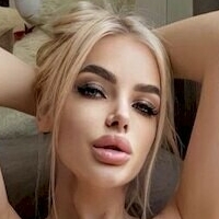 kamilalee Nøgen