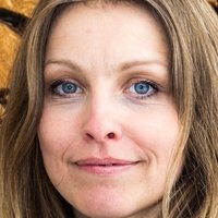 Karoline Barsch Nøgen