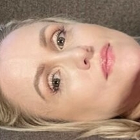 Kate Shelor Nøgen