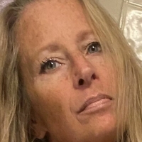 KateShowsAll Nøgen