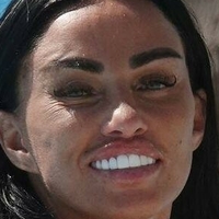 Katie Price Nøgen