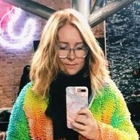 Katie Richmond Nøgen