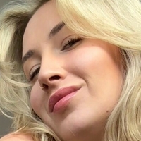 katiebeex Nøgen