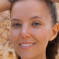 Katya Clover Nøgen