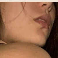 Keely Oyadomari Nøgen