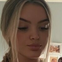 kierahowlett Nøgen