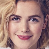 Kiernan Shipka Nøgen