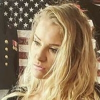 Lacey Evan’s Nøgen