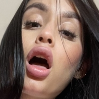 Lara Henao Nøgen